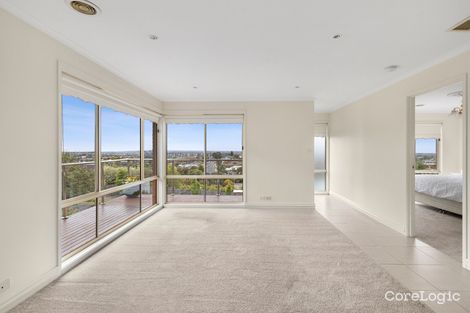 Property photo of 10 Grosvenor Drive Wandana Heights VIC 3216