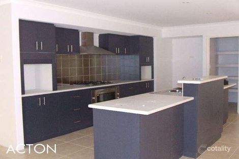 Property photo of 17 Bellerive Pass Meadow Springs WA 6210