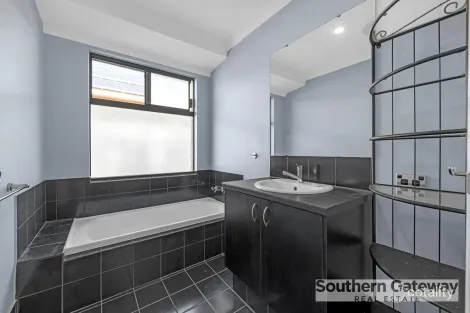 Property photo of 17 Ivory Way Wellard WA 6170