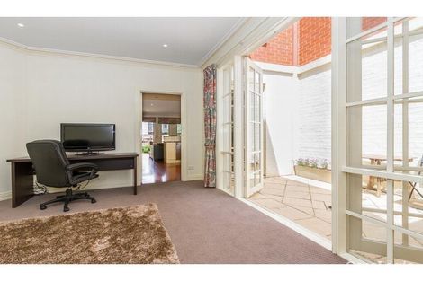 Property photo of 2/68 Liddiard Street Hawthorn VIC 3122