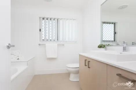 Property photo of 10 Weyers Road Nudgee QLD 4014