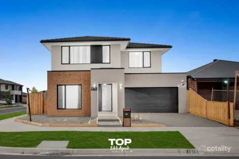 151 Villa Doria Dr, Clyde North, VIC 3978