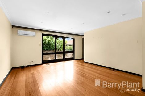 Property photo of 2/22 Fordham Avenue Camberwell VIC 3124