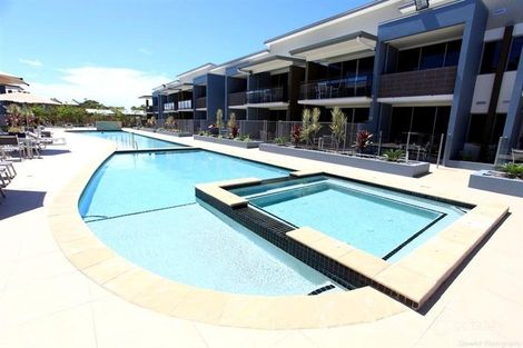 Property photo of 122/627 Charlton Esplanade Urangan QLD 4655