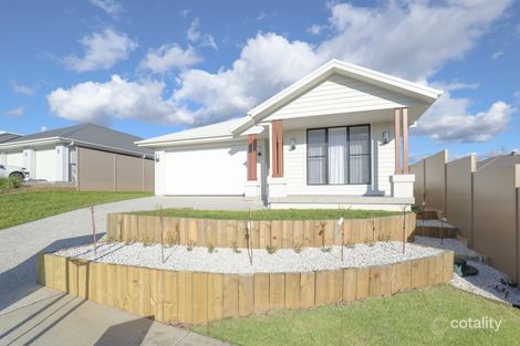 Property photo of 4 Brooker Drive North Rothbury NSW 2335