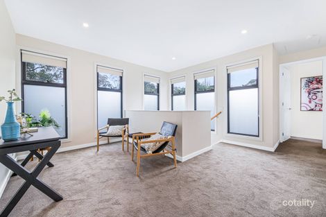 Property photo of 4/23 Janfourd Court Mount Waverley VIC 3149