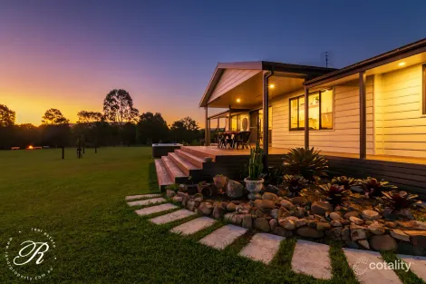 Property photo of 72 Suncrest Close Bulahdelah NSW 2423