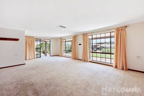 Property photo of 27 Oaklands Avenue Halls Head WA 6210