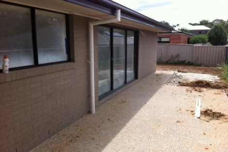 Property photo of 8 Stringybark Court Thurgoona NSW 2640