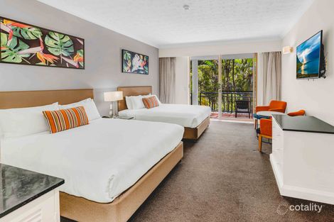 8202/64 Palm Meadows Dr, Carrara, QLD 4211