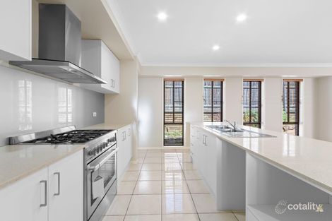 Property photo of 33 Parkview Drive Springfield Lakes QLD 4300