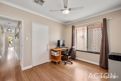 Property photo of 40 Fairbairn Road Coogee WA 6166