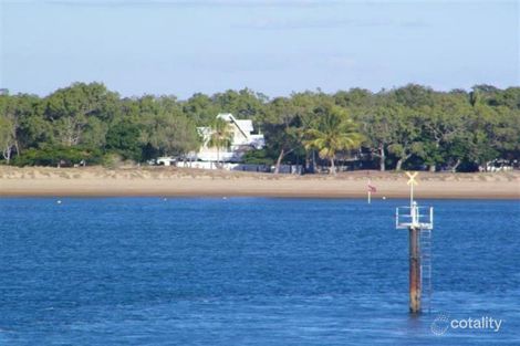 22 Tralee Ave, Gladstone Harbour, QLD 4680