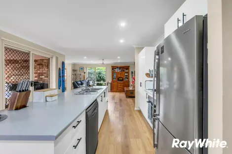 Property photo of 34 Honeyeater Place Lowood QLD 4311