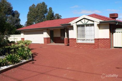 21 Reynolds Gr, Romsey, VIC 3434