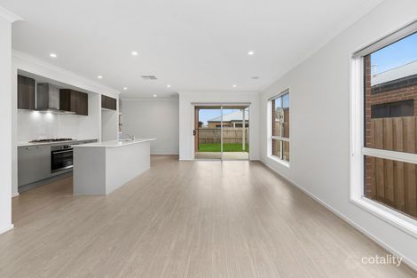 Property photo of 18 Dobell Street Mount Duneed VIC 3217