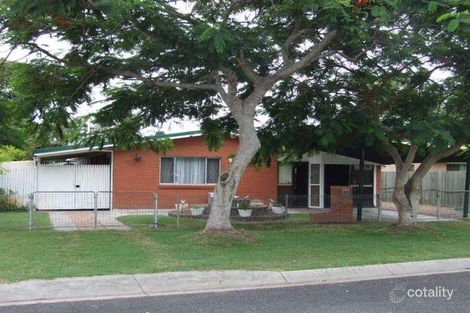 124 Cunningham St, Urangan, QLD 4655