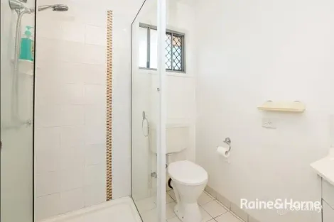 Property photo of 2/15 Ann Street South Gladstone QLD 4680