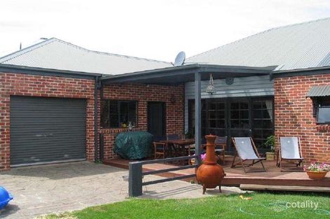Property photo of 9 Rockview Court Warrnambool VIC 3280