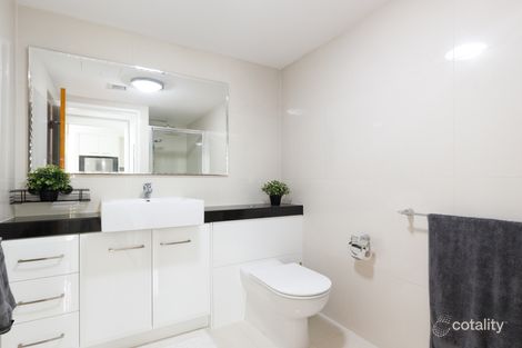 Property photo of 305/26 Mollison Street South Brisbane QLD 4101