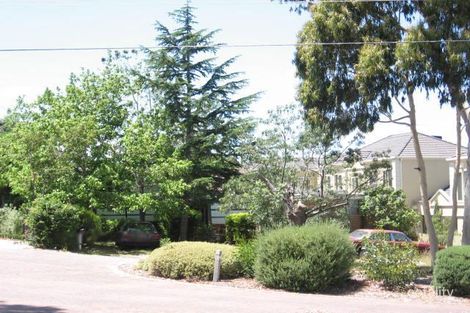 68 Whittens Lane, Doncaster, VIC 3108