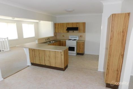 Property photo of 4 Hillside Close Raymond Terrace NSW 2324