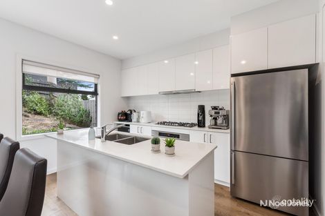 Property photo of 9 Newhaven Lane Croydon VIC 3136
