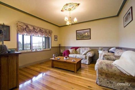 Property photo of 27 Goldentree Drive Chirnside Park VIC 3116