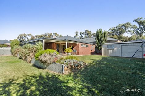 Property photo of 32 Futura Avenue Golden Square VIC 3555