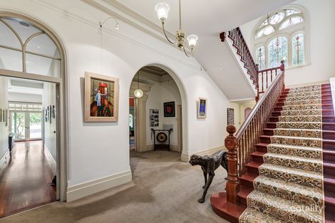 Property photo of 2 Woodstock Street Canterbury VIC 3126