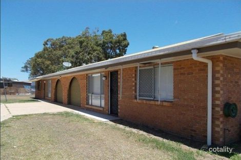 2/461 Boat Harbour Dr, Torquay, QLD 4655