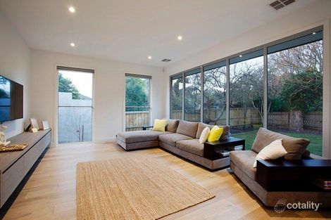 Property photo of 22 Melcombe Road Ivanhoe VIC 3079