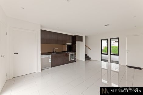 Property photo of 51 Belsay Chase Chirnside Park VIC 3116