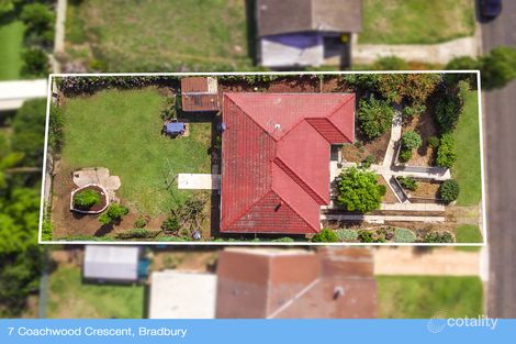 Property photo of 7 Coachwood Crescent Bradbury NSW 2560