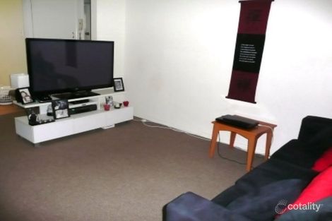 Property photo of 1/23 Darrambal Street Surfers Paradise QLD 4217