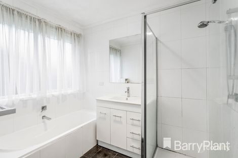 Property photo of 44 Scott Grove Kingsbury VIC 3083