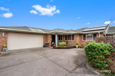 Property photo of 2/9 Grandis Drive Tuncurry NSW 2428