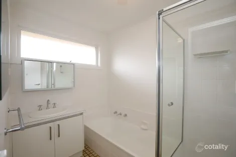 Property photo of 8 Herbert Street Ringwood VIC 3134