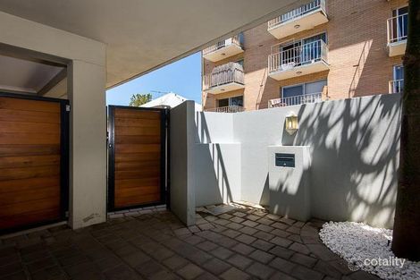Property photo of 4/20 Park Road Crawley WA 6009