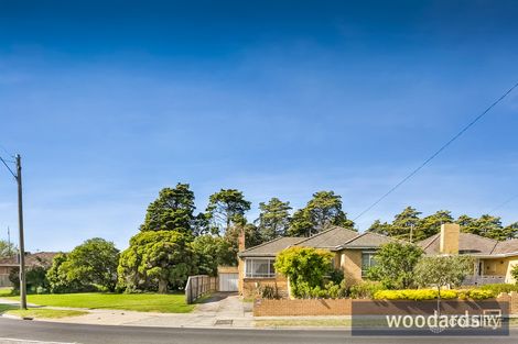 Property photo of 2 Golf Road Oakleigh South VIC 3167