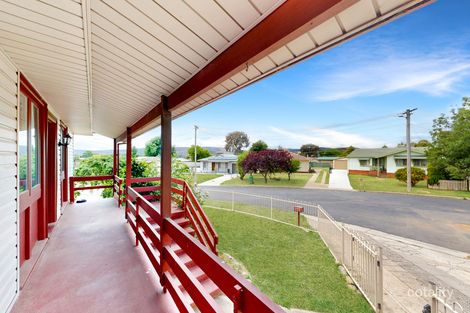Property photo of 3 Grevillea Place Karabar NSW 2620