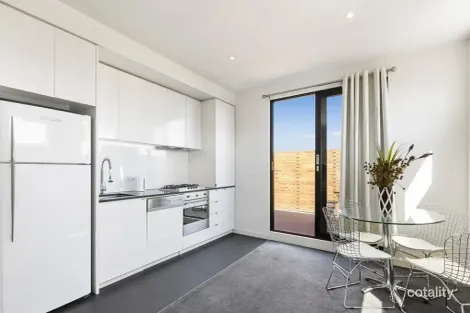 Property photo of 14/45-47 Hotham Street St Kilda East VIC 3183