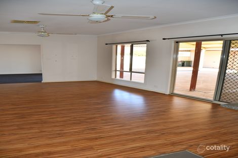 Property photo of 15 Correa Crescent Roxby Downs SA 5725