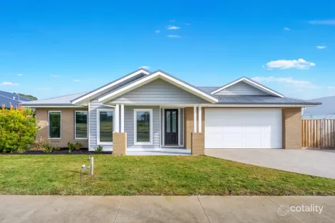 10 Lomandra Dr, Gisborne, VIC 3437