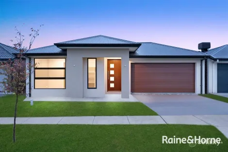 28 Thulian St, Clyde North, VIC 3978