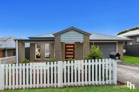 16 Steam Cl, West Wallsend, NSW 2286