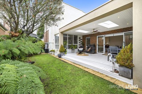 Property photo of 2 Carnoustie Parade Heatherton VIC 3202