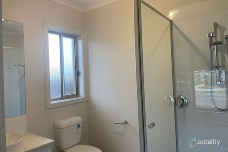 Property photo of 8 Bega Street Armstrong Creek VIC 3217