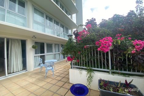 Property photo of 2/5 Canberra Terrace Kings Beach QLD 4551