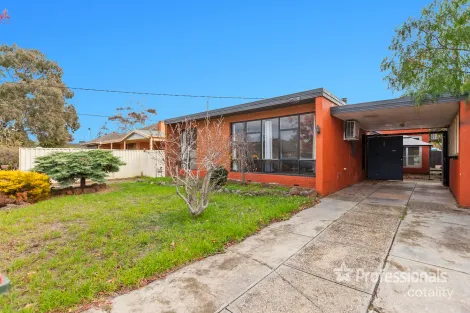 Property photo of 24 Thompson Court Werribee VIC 3030